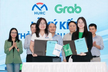 Người dân có thể mua vé tàu Metro số 1 qua ứng dụng Grab