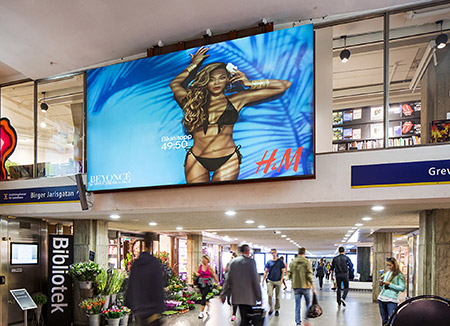 Indoor LED Display - Indoor LED advertising screens | Prismaflex